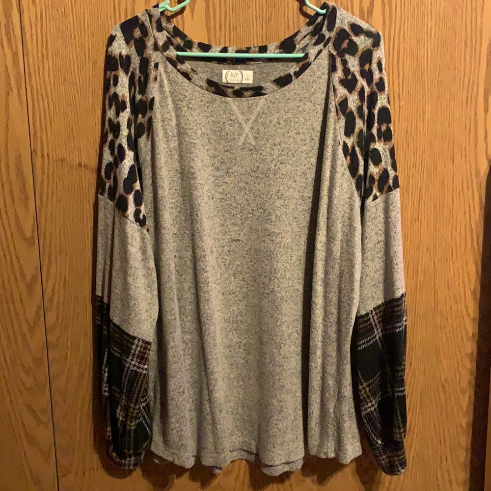 MAURICES 24/7 T